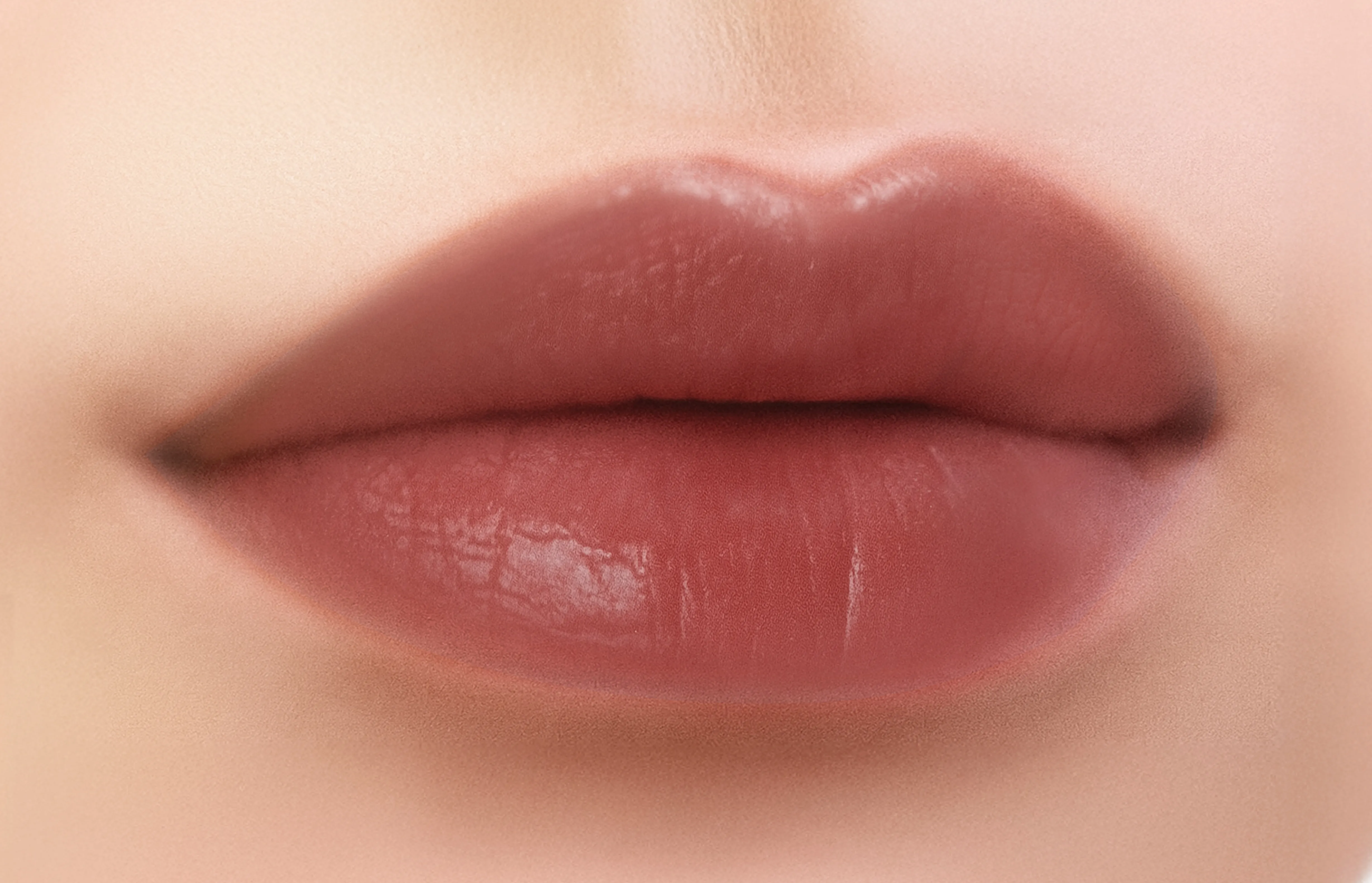 植萃柔光简彩唇颊膏 — shade 02 自在 on lips