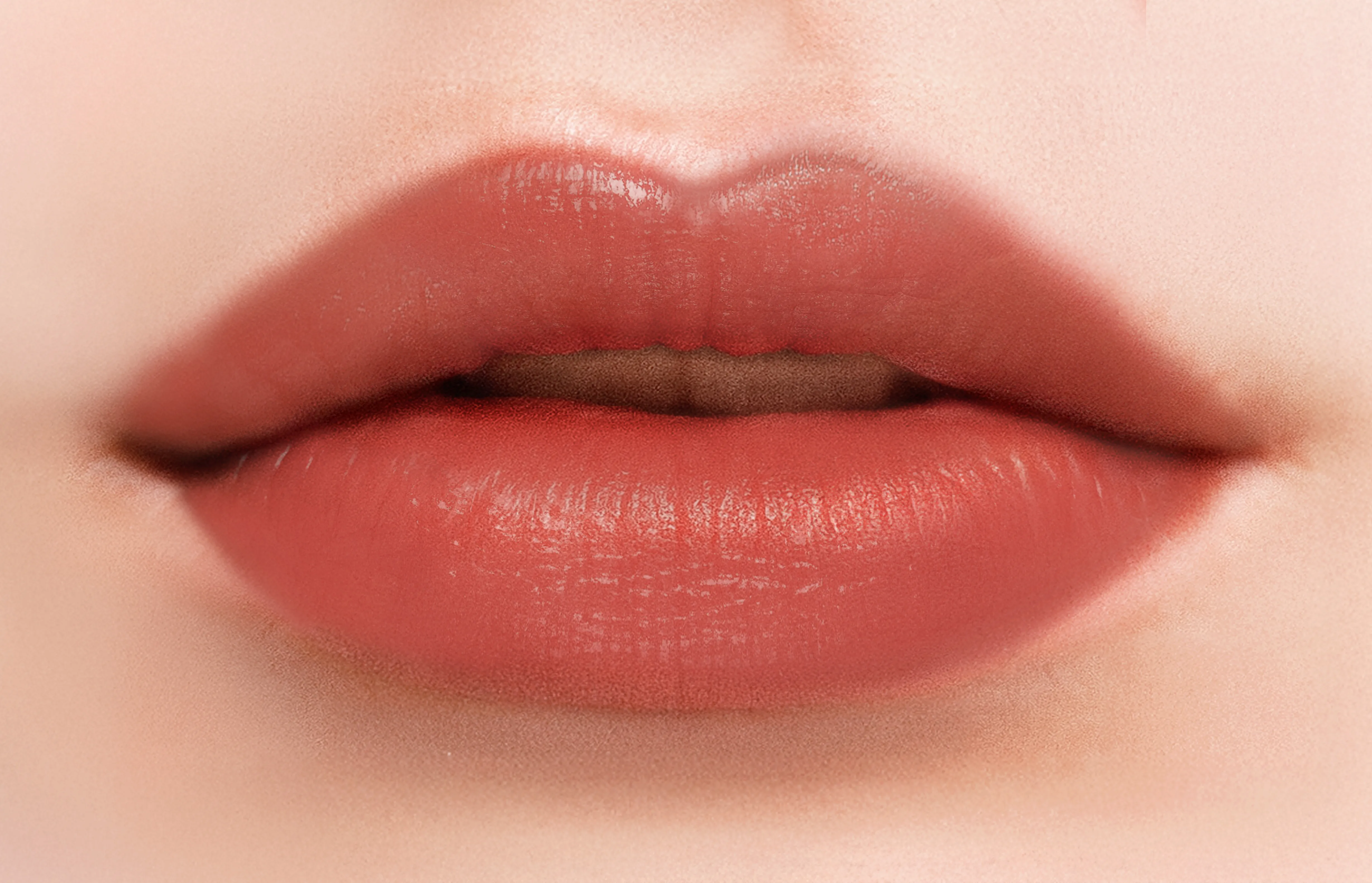 植萃柔光简彩唇颊膏 — shade 03 本心 on lips